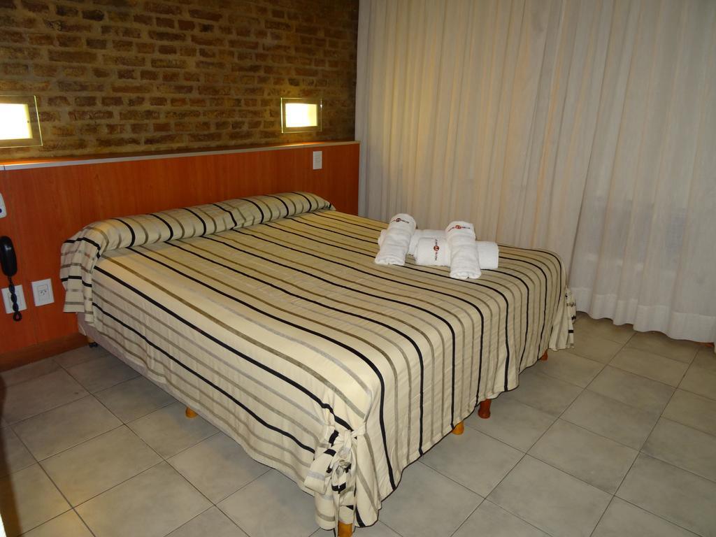 Hotel Necof Rosário Quarto foto